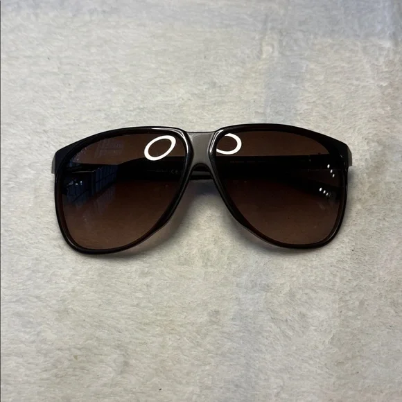 NWT GUCCI GG1002/S Unisex Sunglasses display picture 3